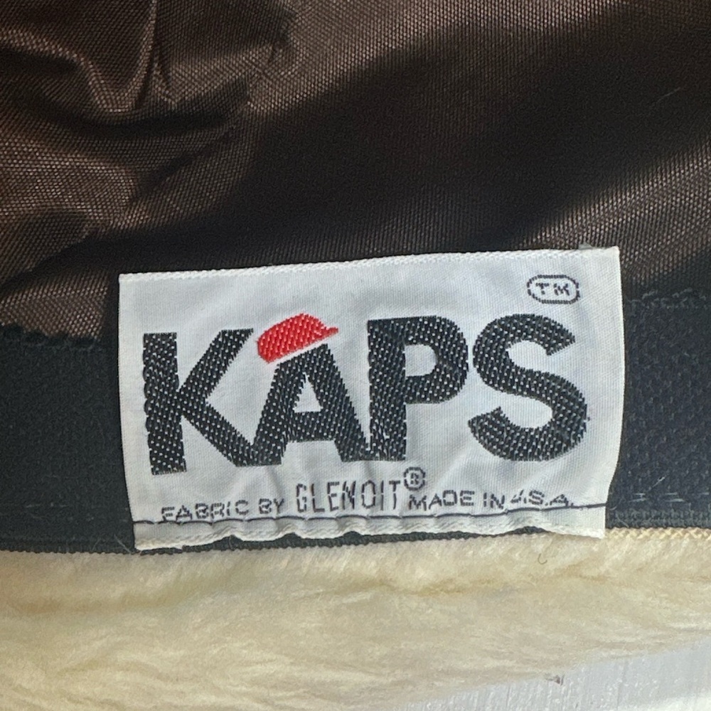 Vintage 1970s KÅPS Faux Fur Cloche Hat Cream USA Made Asymmetrical Brim - Picture 7 of 9